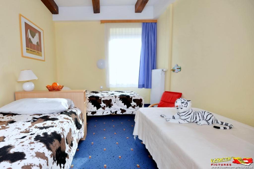 Bellis Hotel Sankt Urban エクステリア 写真