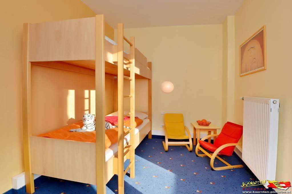 Bellis Hotel Sankt Urban エクステリア 写真